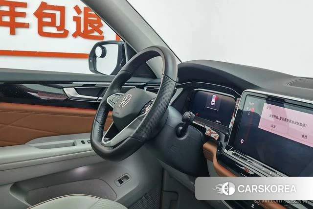 Volkswagen Tourang id 4273808 из Китая 12