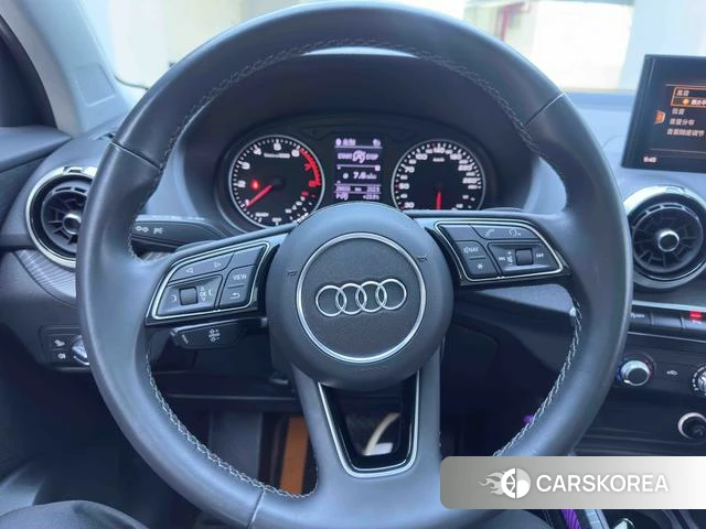 Audi Q2L id 4301454 из Китая 12