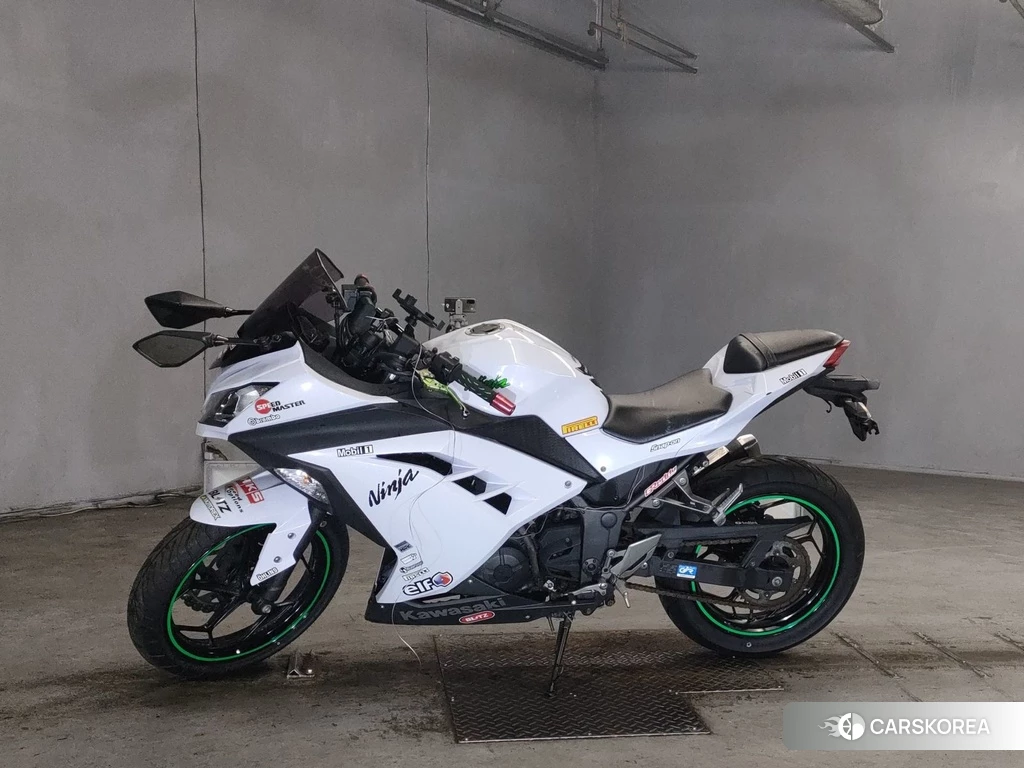 Проданный Kawasaki NINJA 250 2015 из Японии, фото 2