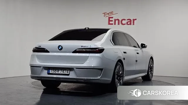 BMW 7 Series (G70) id 3639275 из Кореи 12