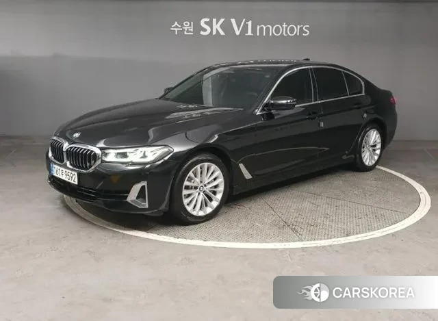 BMW 5 Series (G30) id 3438853 из Кореи 12