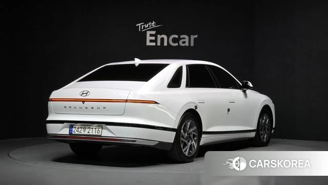 Hyundai Grandeur (GN7) id 3903219 из Кореи 12