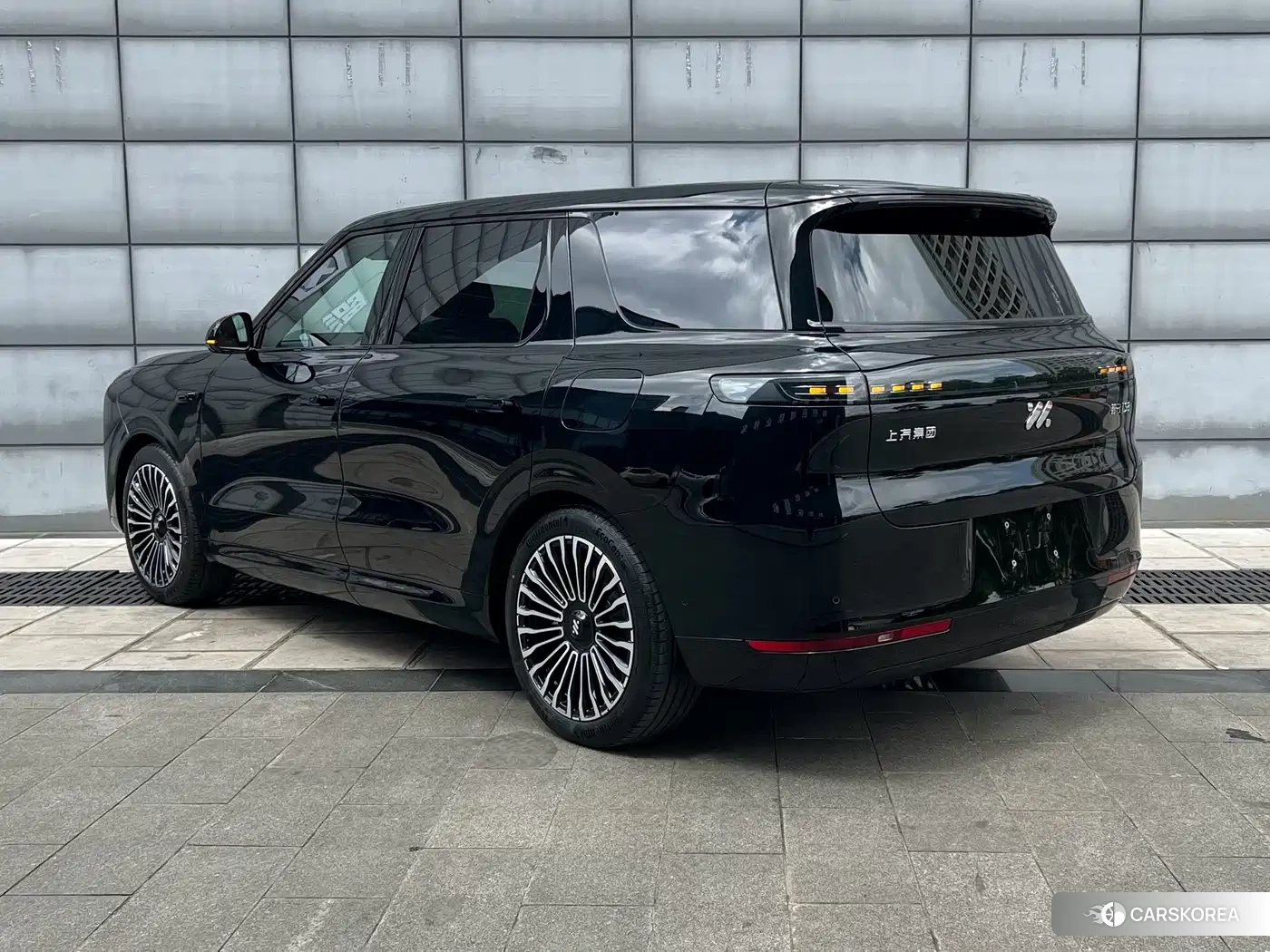 Zhiji Automobile Zhiji LS8 2026 Черный из Китая, фото 5