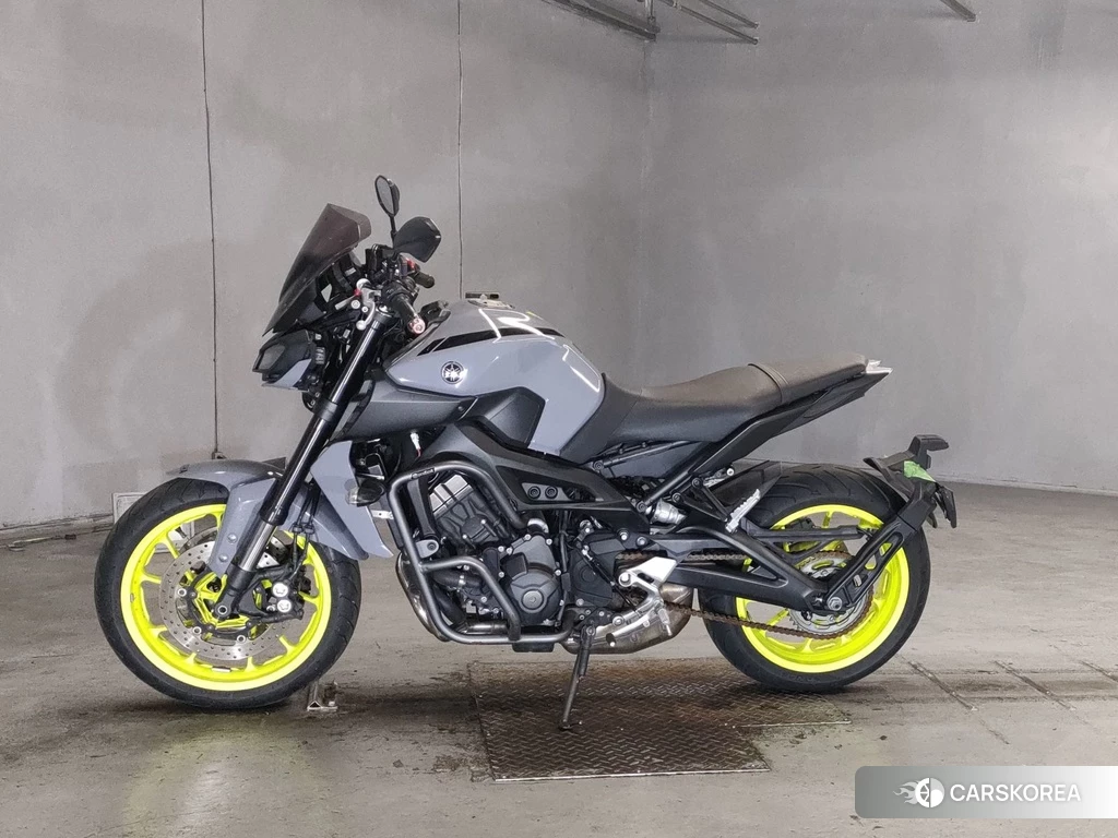 Проданный Yamaha MT-09 2017 из Японии, фото 2