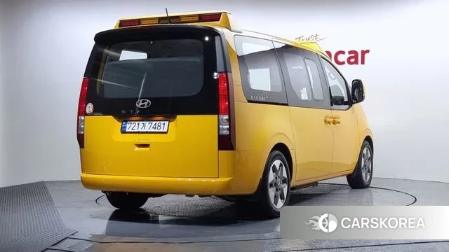 Hyundai Staria id 3388421 из Кореи 12