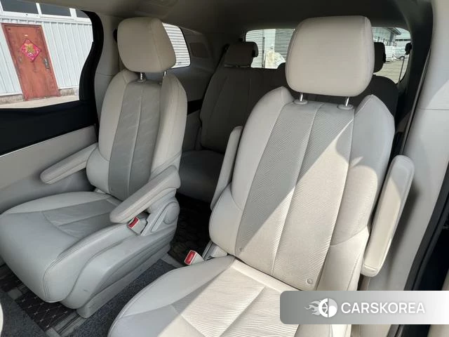 Buick GL8 2022 Коричневый из Китая, фото 2
