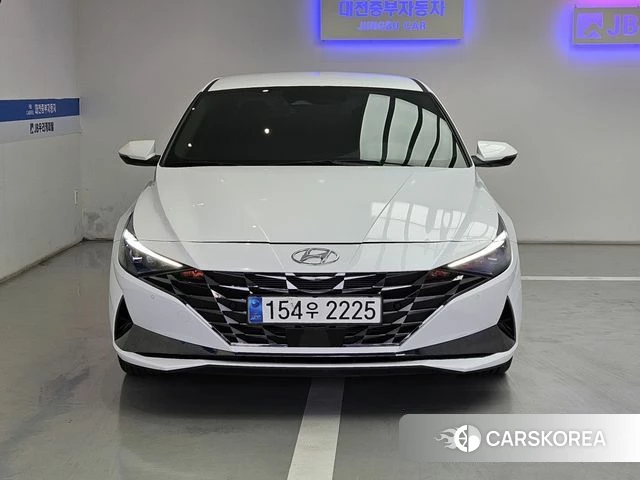 Hyundai Avante (CN7) id 3833853 из Кореи 12