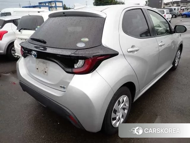 Toyota Yaris 2020 из Японии, фото 2