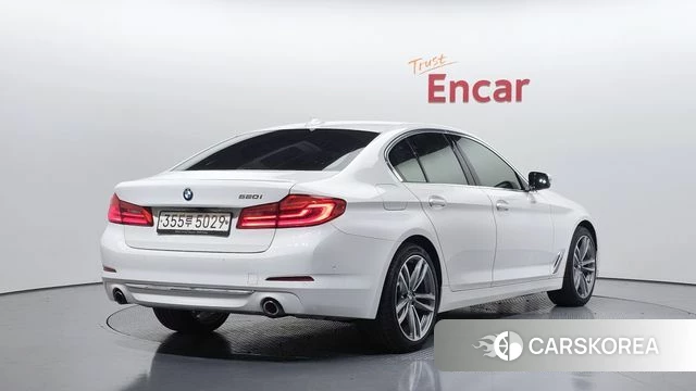 BMW 5 Series (G30) id 4294524 из Кореи 12