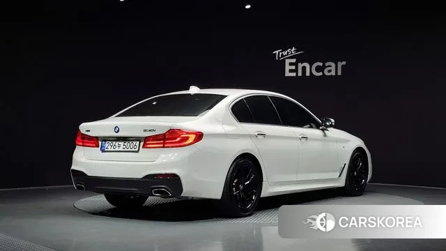 BMW 5 Series (G30) id 3345352 из Кореи 12