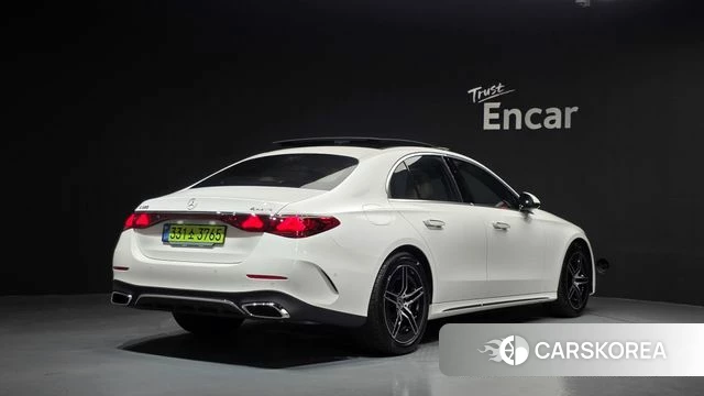 Mercedes-Benz E-Class W214 id 4892604 из Кореи 12