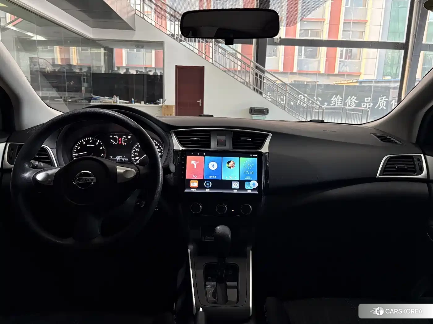 Nissan Sylphy 2024 Белый из Китая, фото 2
