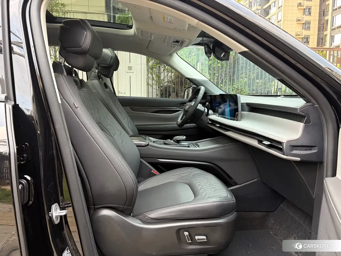 Ford Sharp World id 4548288 из Китая 12