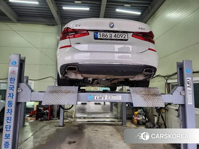 BMW 6 Series GT (G32) 2022 Белый из Кореи, фото 2