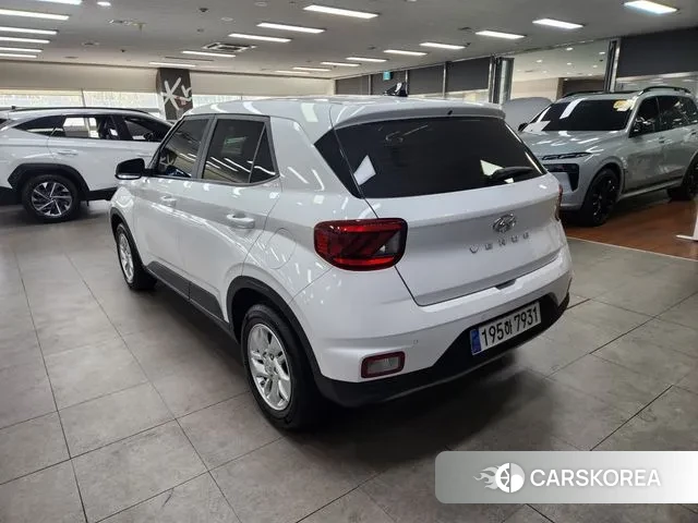 Hyundai Venue id 3763782 из Кореи 12