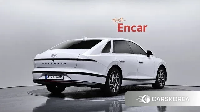 Hyundai Grandeur Hybrid (GN7) id 3295043 из Кореи 12