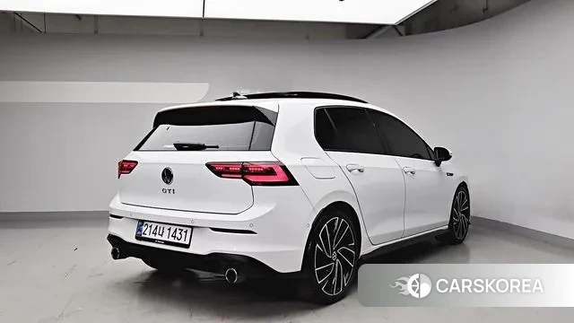 Volkswagen Golf 8th Generation id 3610233 из Кореи 12