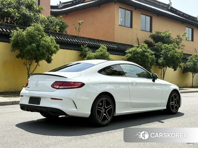 Mercedes-Benz Class C (imported) 2023 Белый из Китая, фото 2