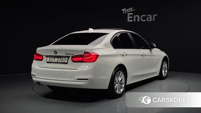 BMW 3 Series (F30) id 3558127 из Кореи 12