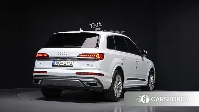 Audi Q7 (4M) id 3395677 из Кореи 12