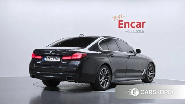 BMW 5 Series (G30) id 3923318 из Кореи 12