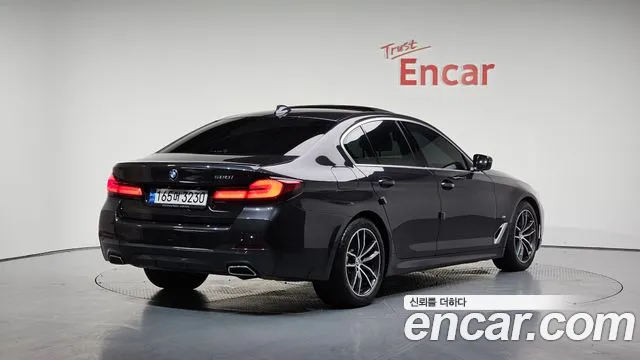 BMW 5 Series (G30) id 2852998 из Кореи 12