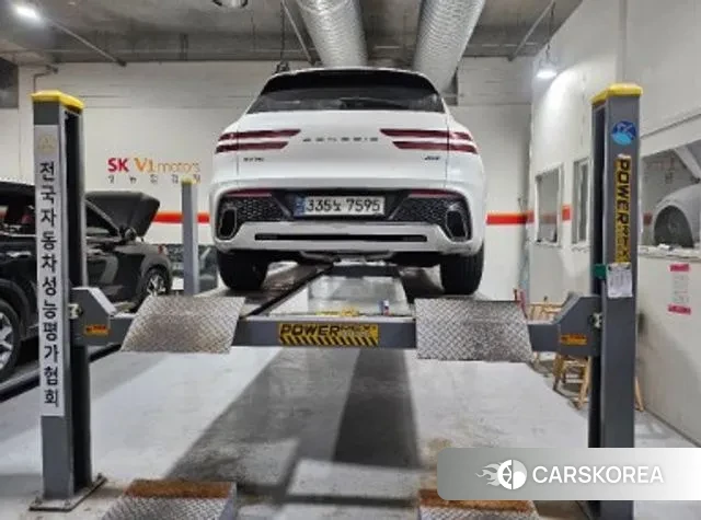 Genesis GV70 2021 Белый из Кореи, фото 2