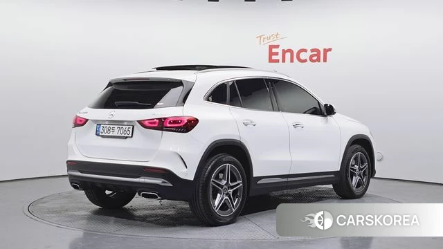 Mercedes-Benz GLA - Class H247 id 3811652 из Кореи 12