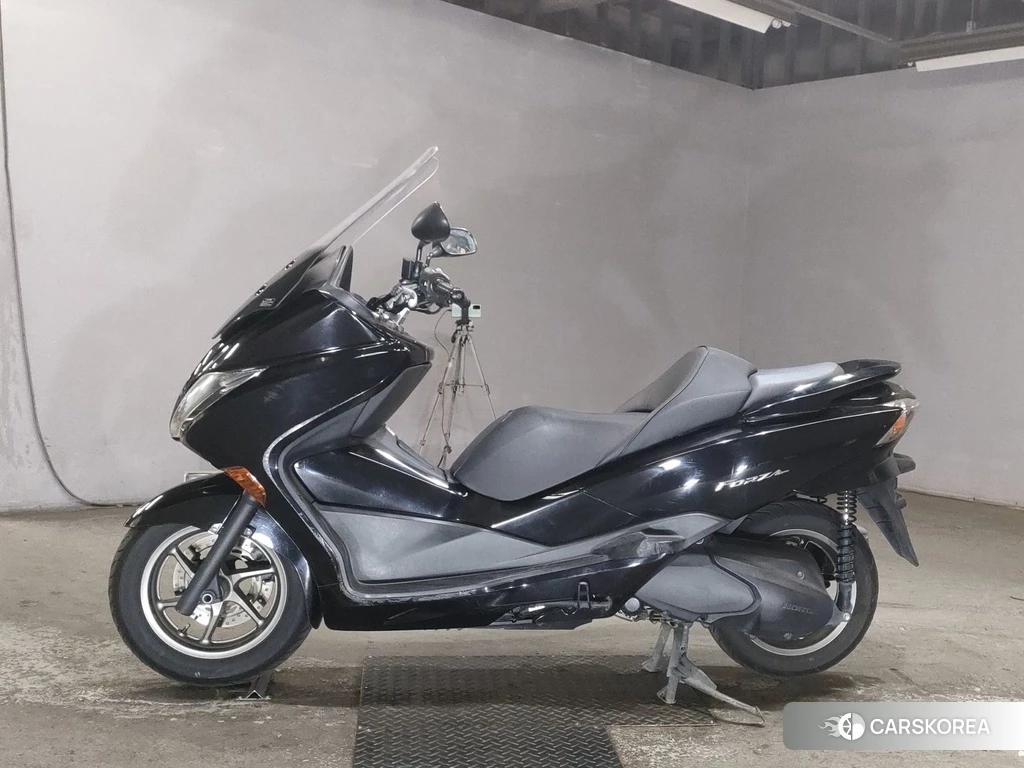Проданный Honda FORZA Z 2010 из Японии