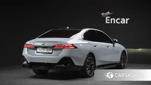 BMW 5 Series (G60) id 4767565 из Кореи 12