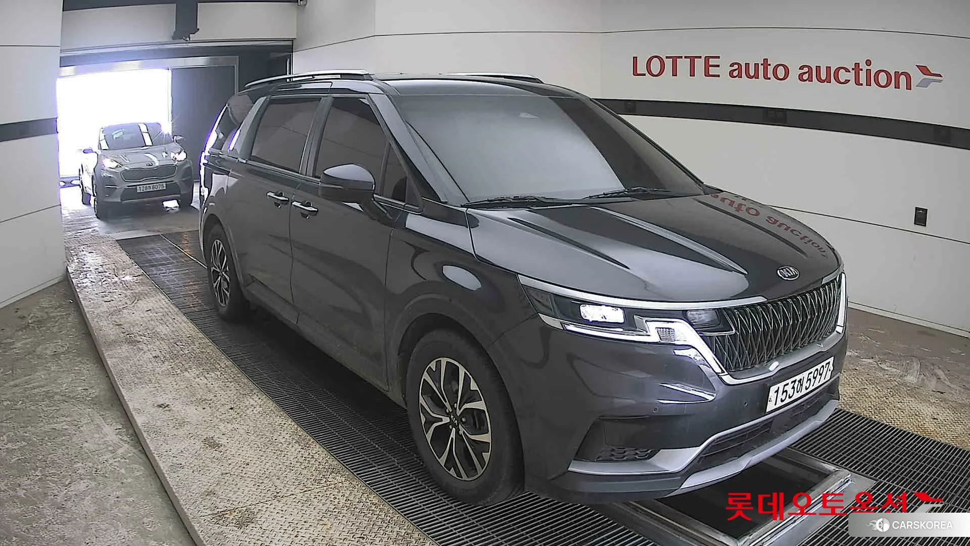 Kia Carnival id 3888420 из Кореи 12