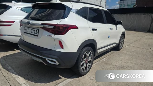 Kia Seltos 2019 Белый из Кореи, фото 5