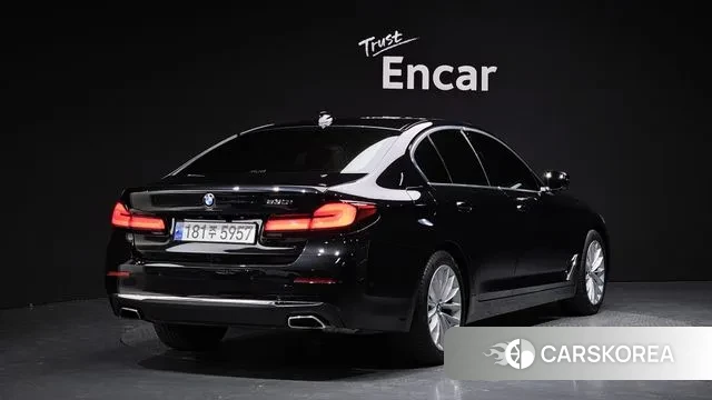 BMW 5 Series (G30) id 3038383 из Кореи 12