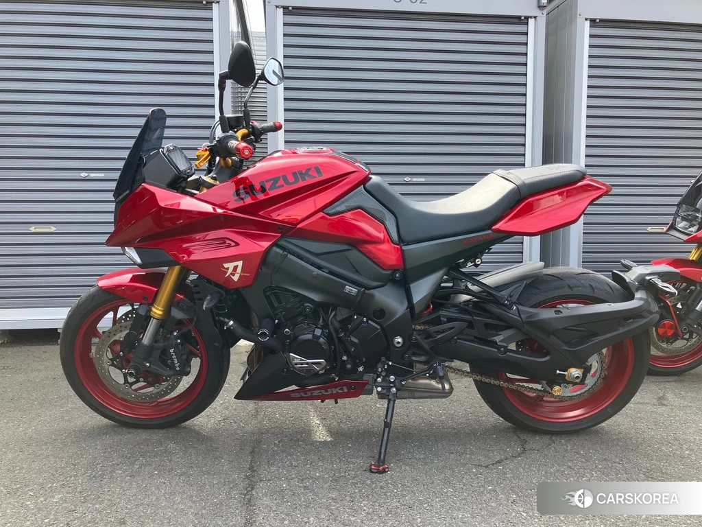 Проданный Suzuki GSX-S1000S Katana 2021 из Японии, фото 2