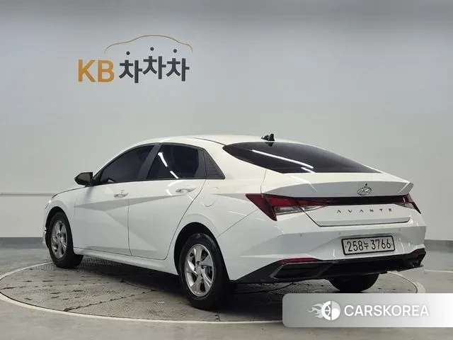 Hyundai Avante (CN7) id 3546141 из Кореи 10