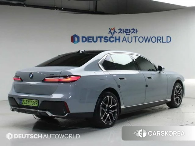 BMW i7 (G70) id 4540498 из Кореи 12