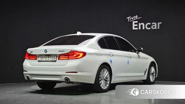BMW 5 Series (G30) id 4736951 из Кореи 12