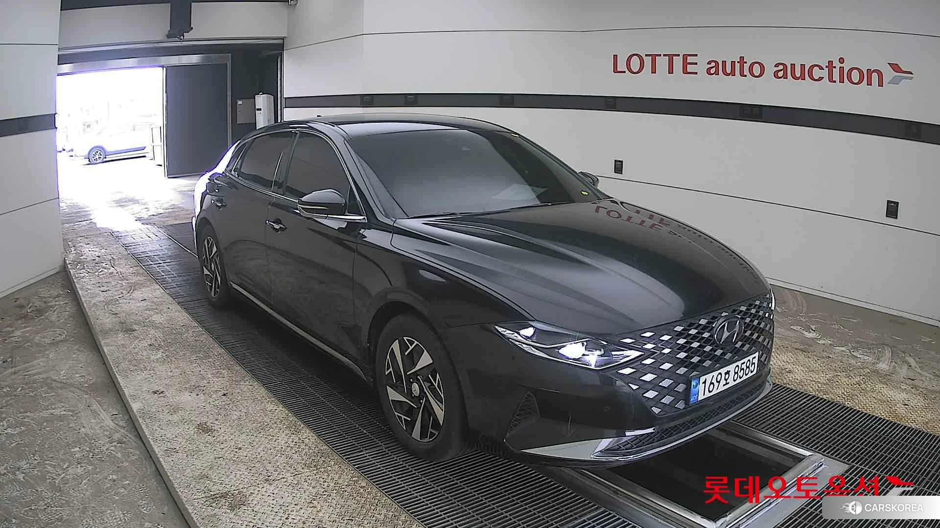 Hyundai Grandeur Hybrid id 3875693 из Кореи 12