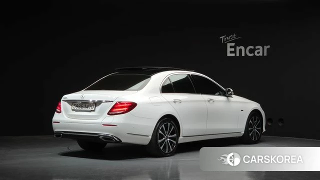 Mercedes-Benz E-Class W213 id 4294590 из Кореи 12