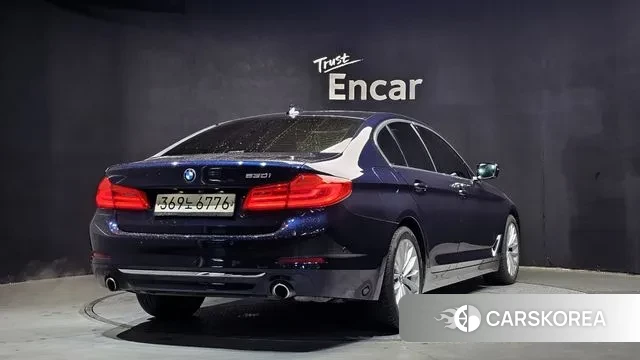 BMW 5 Series (G30) id 3514890 из Кореи 12