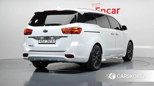 Kia The New Carnival id 4447611 из Кореи 12