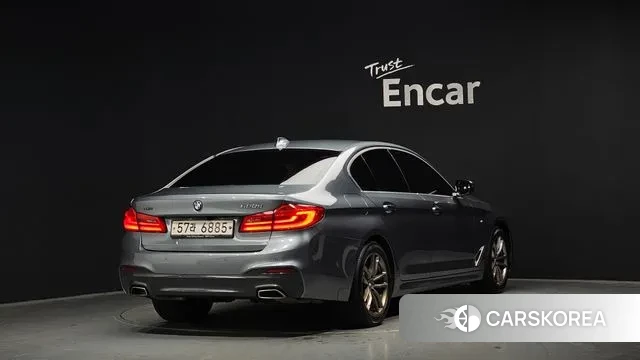 BMW 5 Series (G30) id 3656924 из Кореи 12