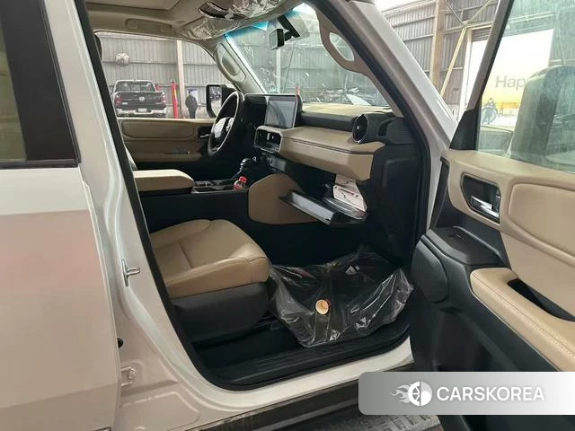 Toyota Prado (imported) 2025 Белый из Китая, фото 2