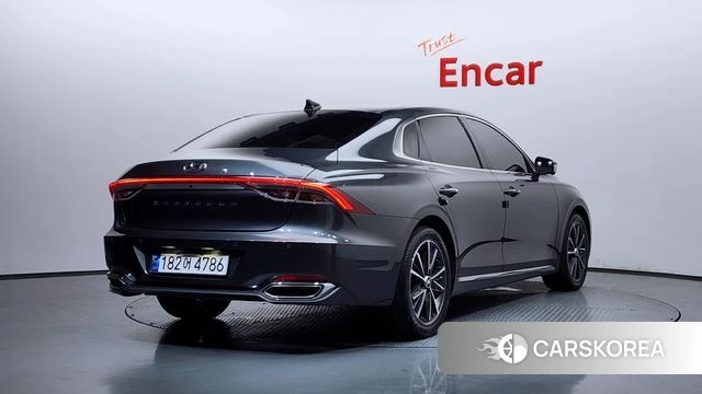 Hyundai The New Grandeur IG id 4330375 из Кореи 12