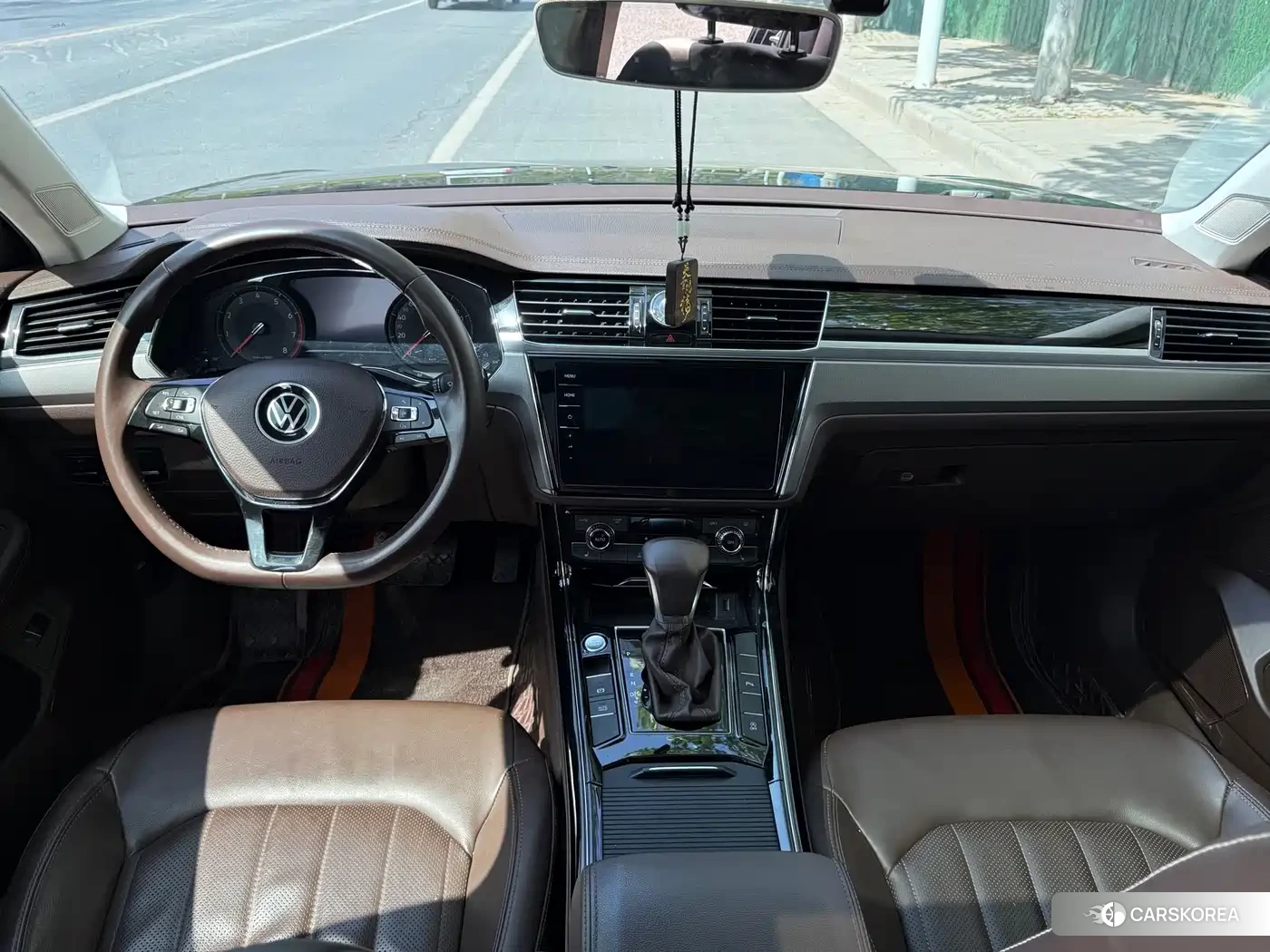 Volkswagen Phideon 2022 Черный из Китая, фото 2