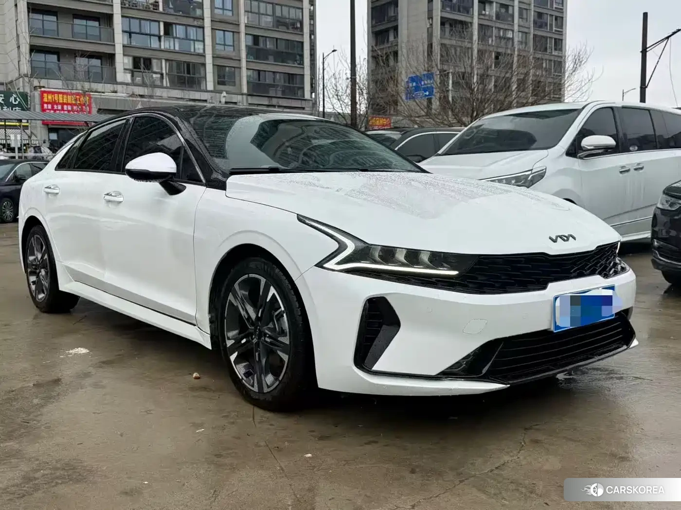 Kia K5 2022 Белый из Китая, фото 5