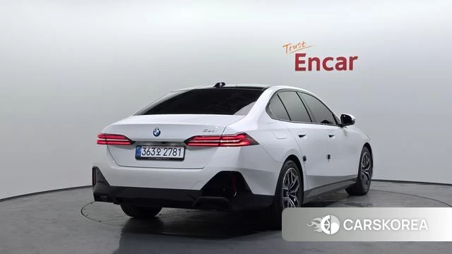 BMW 5 Series (G60) id 4380823 из Кореи 12