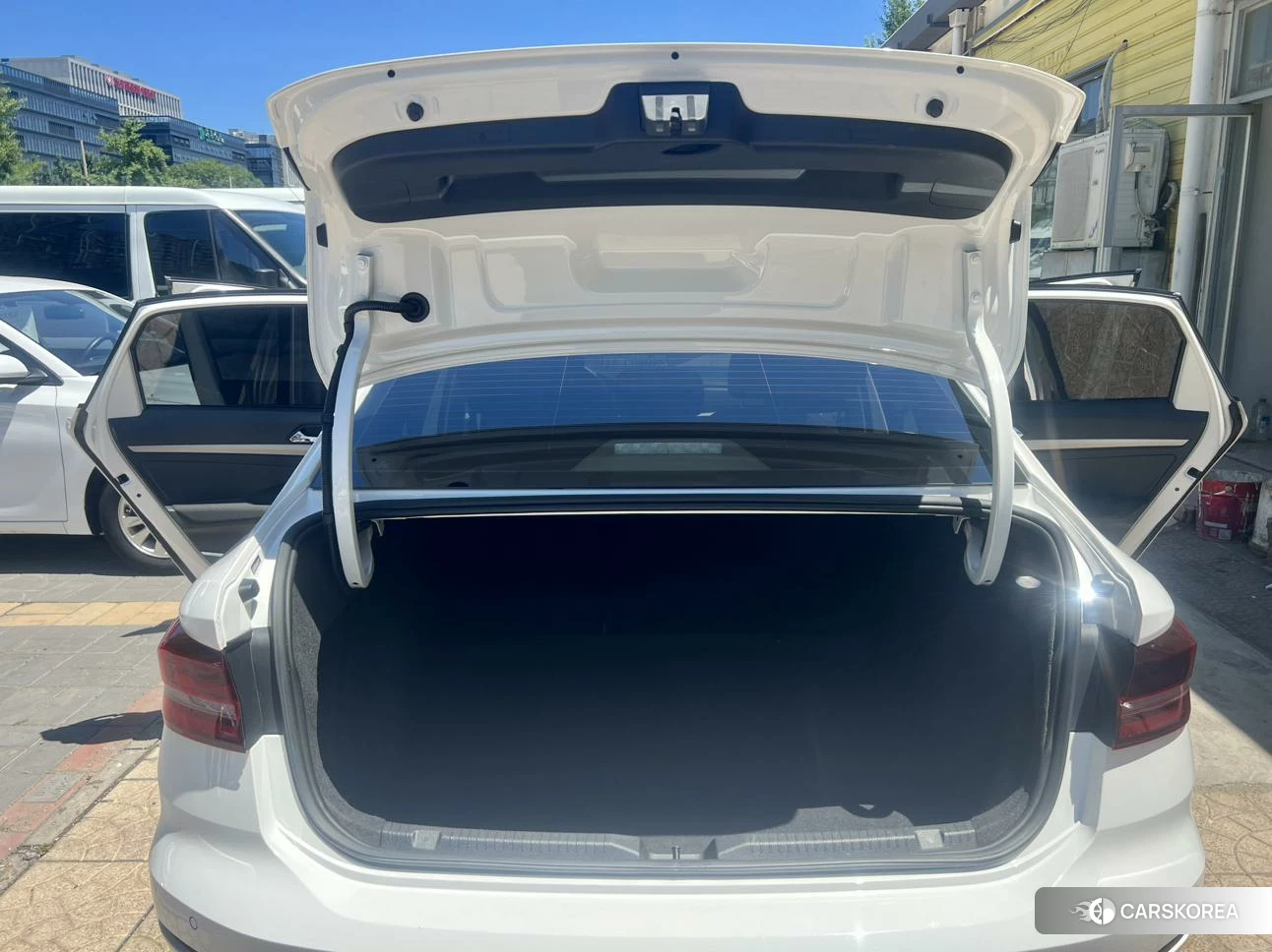 Volkswagen Lavida id 4441218 из Китая 11