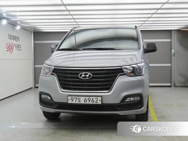 Hyundai The New Grand Starex id 3924374 из Кореи 12