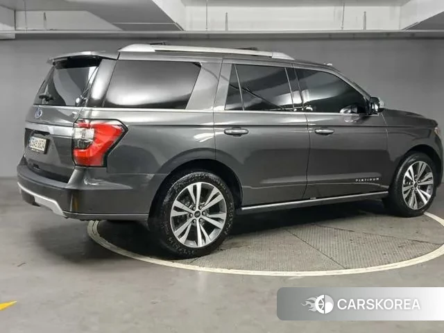 Ford Expeditation id 3343699 из Кореи 12